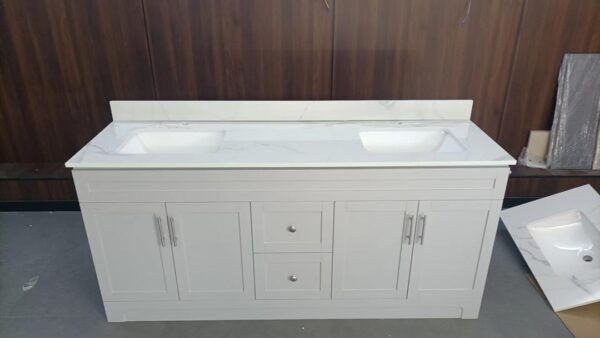 72" MDF vanity - Image 5