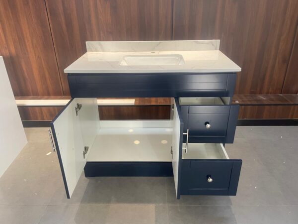 36" MDF vanity - Image 5